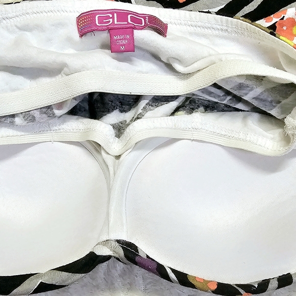 Padded Strapless Top - Picture 4 of 9